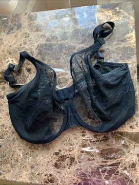 Gossard Sheer Lace Underwire Bra in Black - Supportive Everyday Style